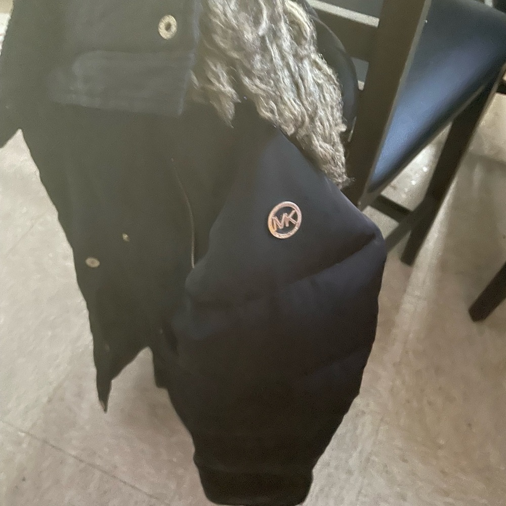 Coat - Picture 3 of 3